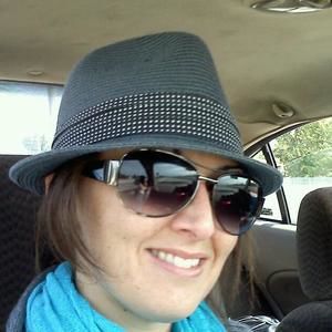 Meet your Posher, Lydia